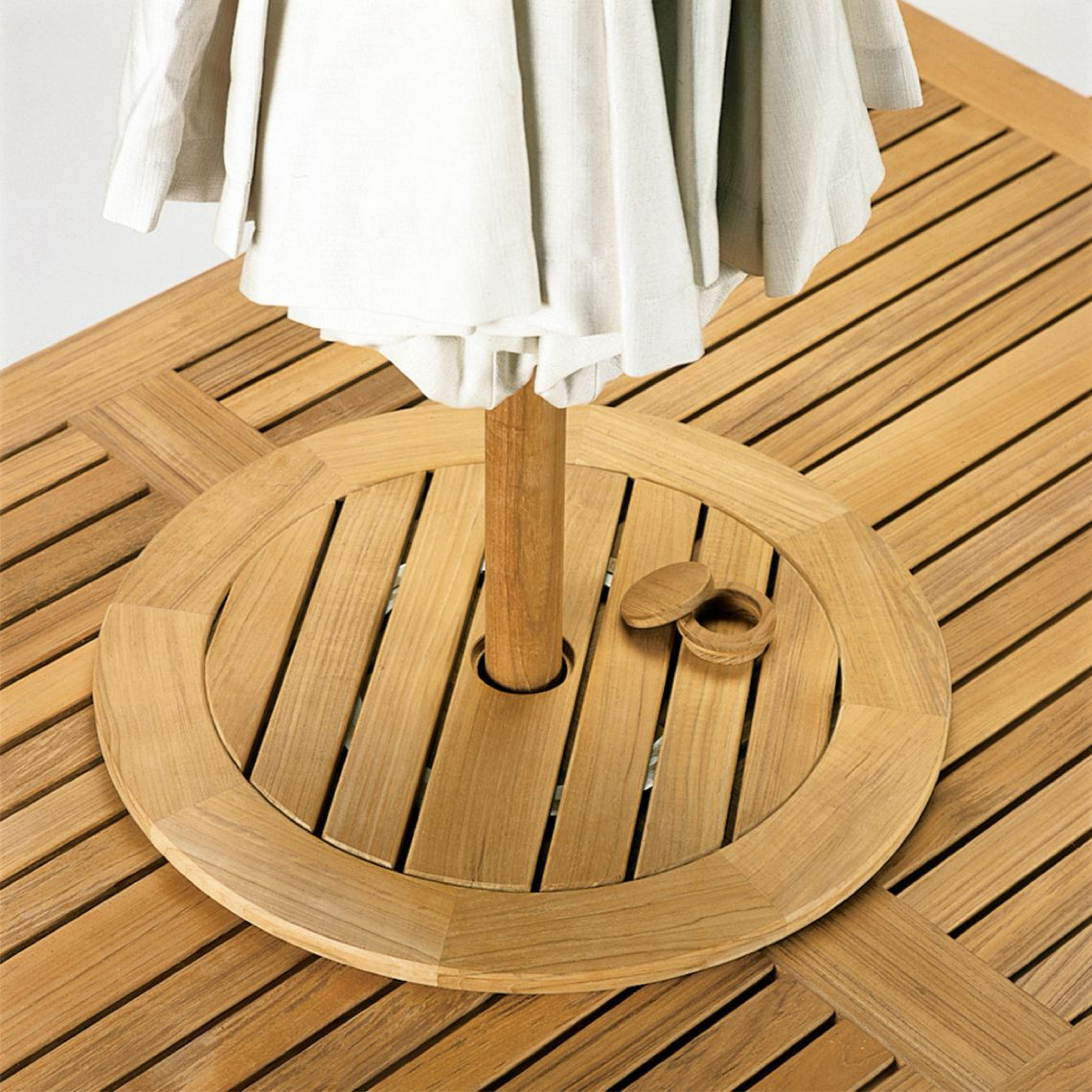 25in Teak Lazy Susan