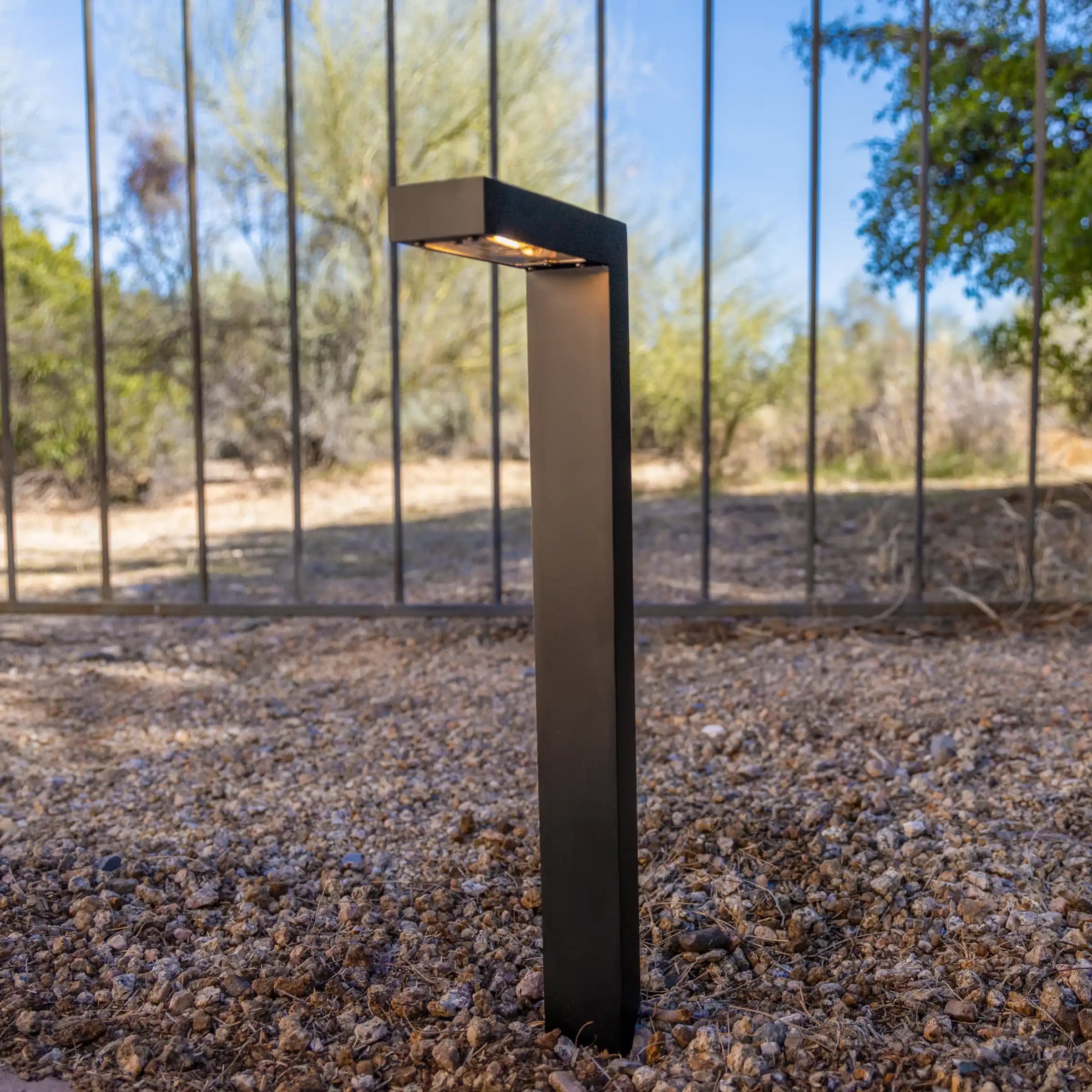 Black Diamond Modern Path Light