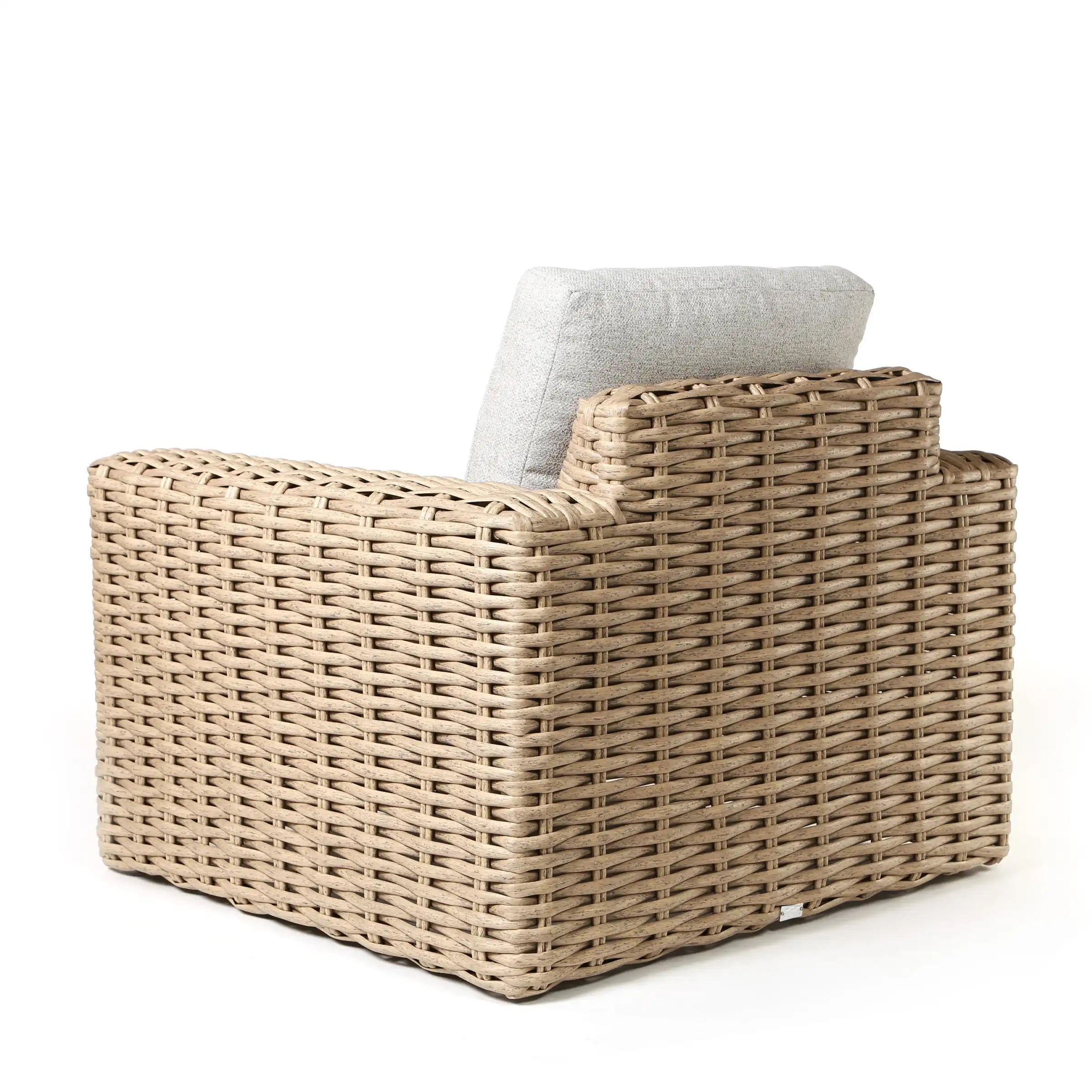 Mia Club Chair