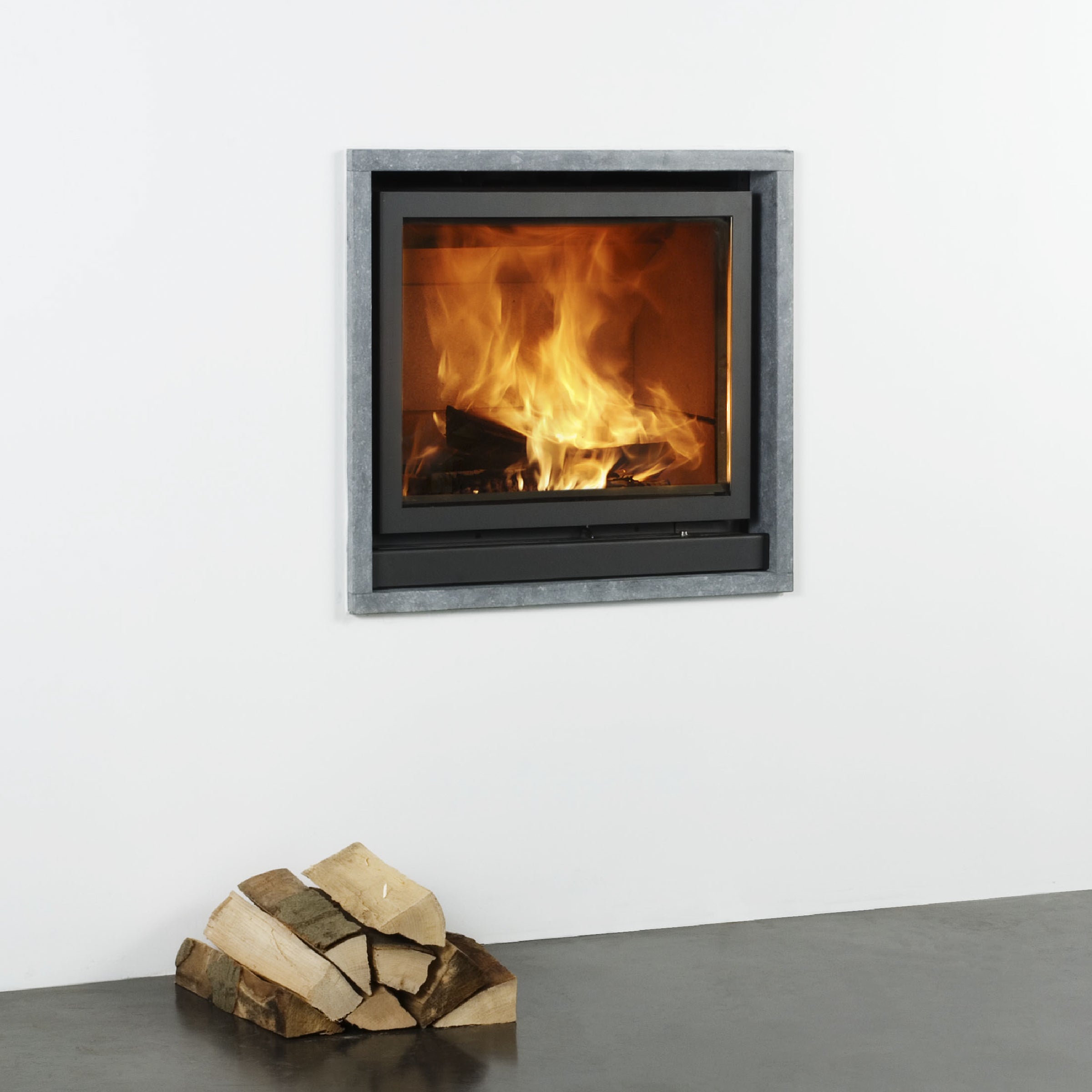 16-Z Fireplace