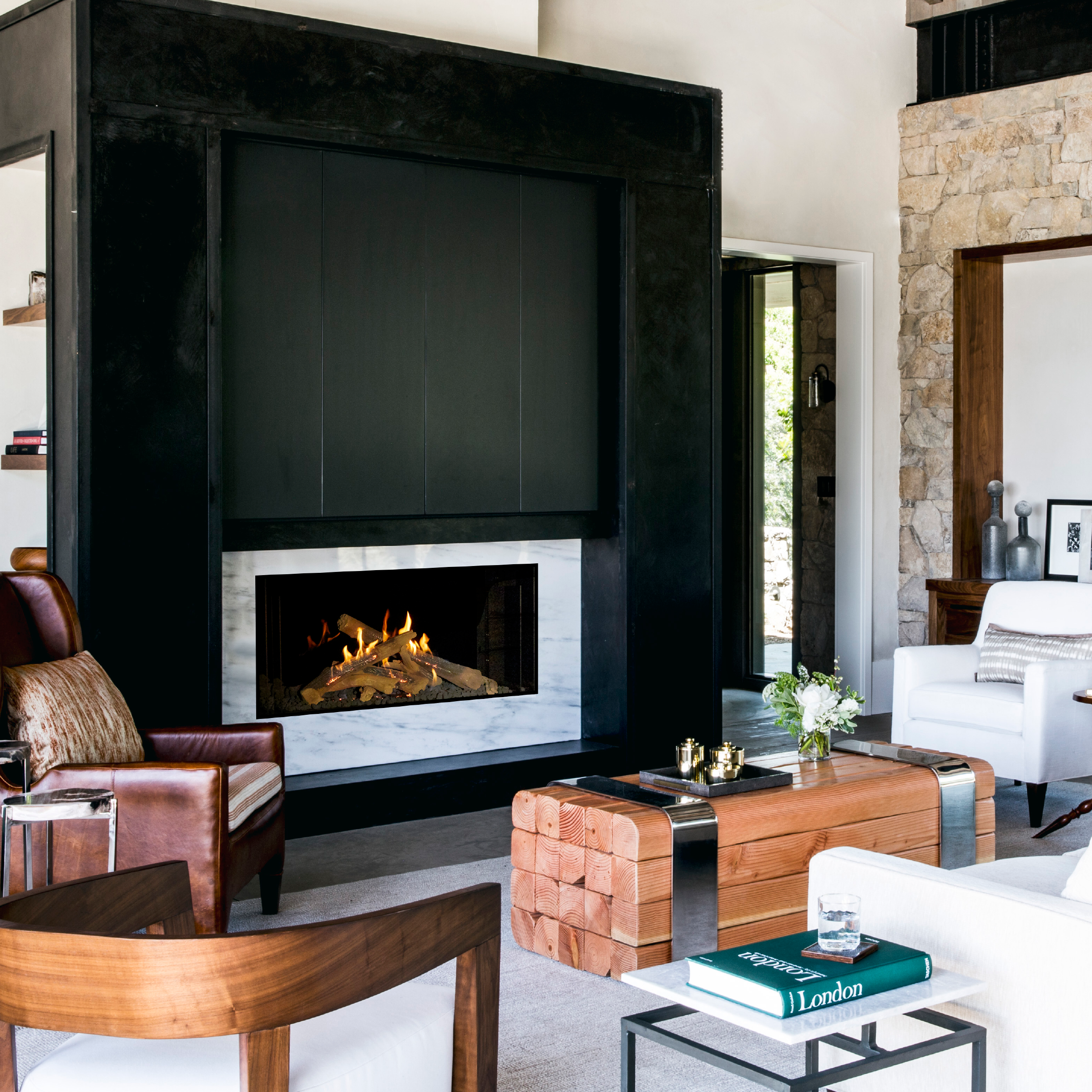 Front Facing Fireplace with Wilderness Burner and Protective Screen