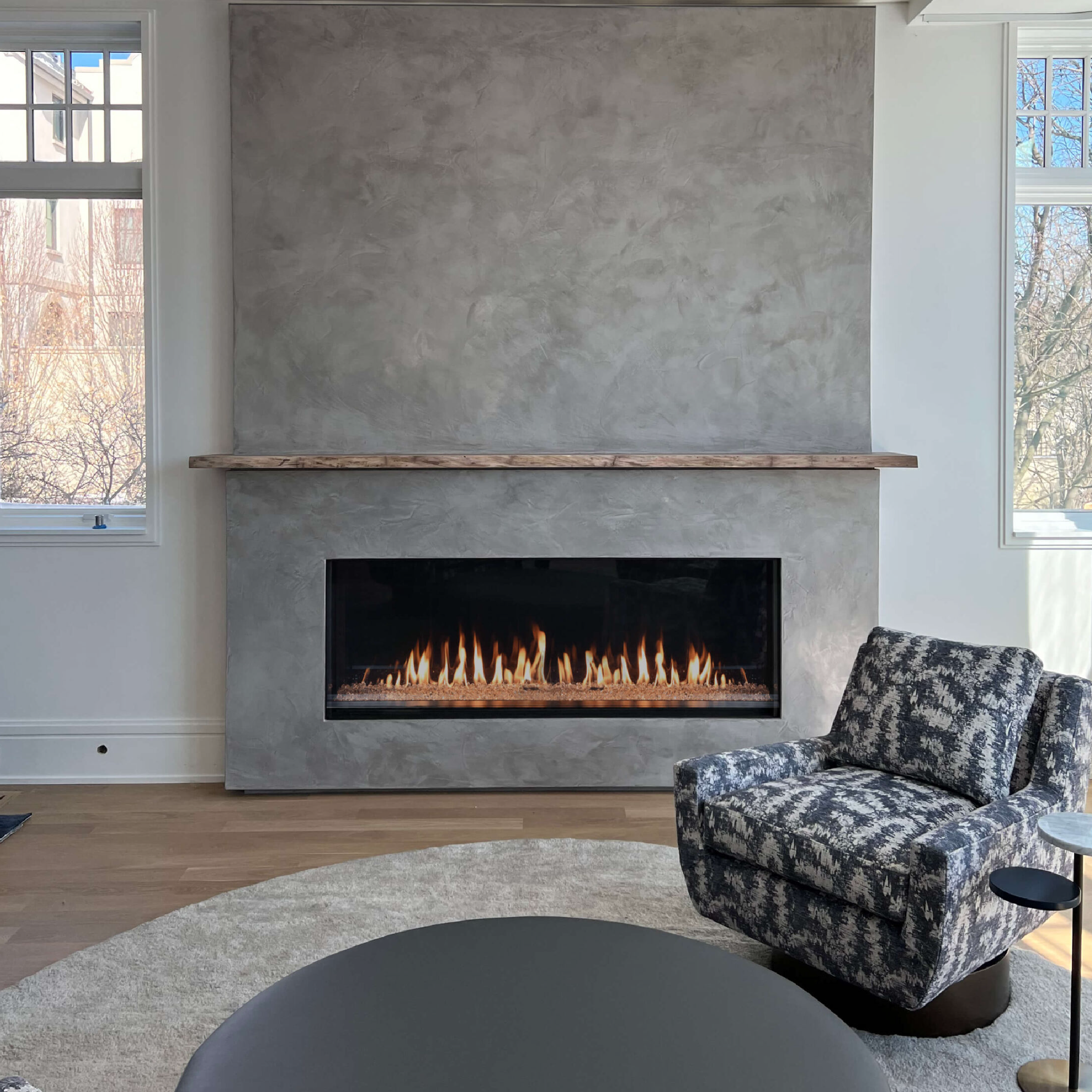 Front Facing 24" High Glass Height Fireplace