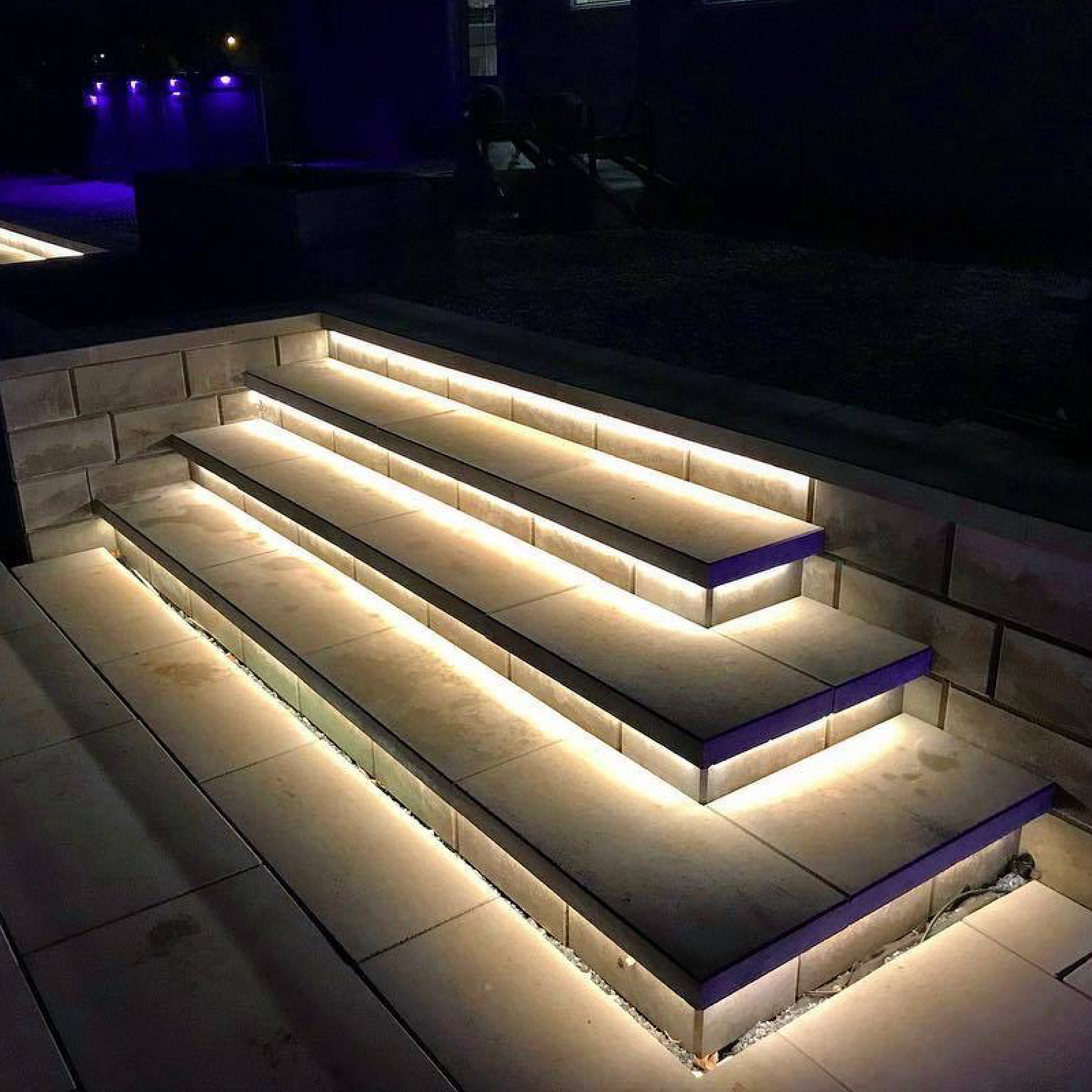 Brilliance Strip Light 2700K 33ft Reel