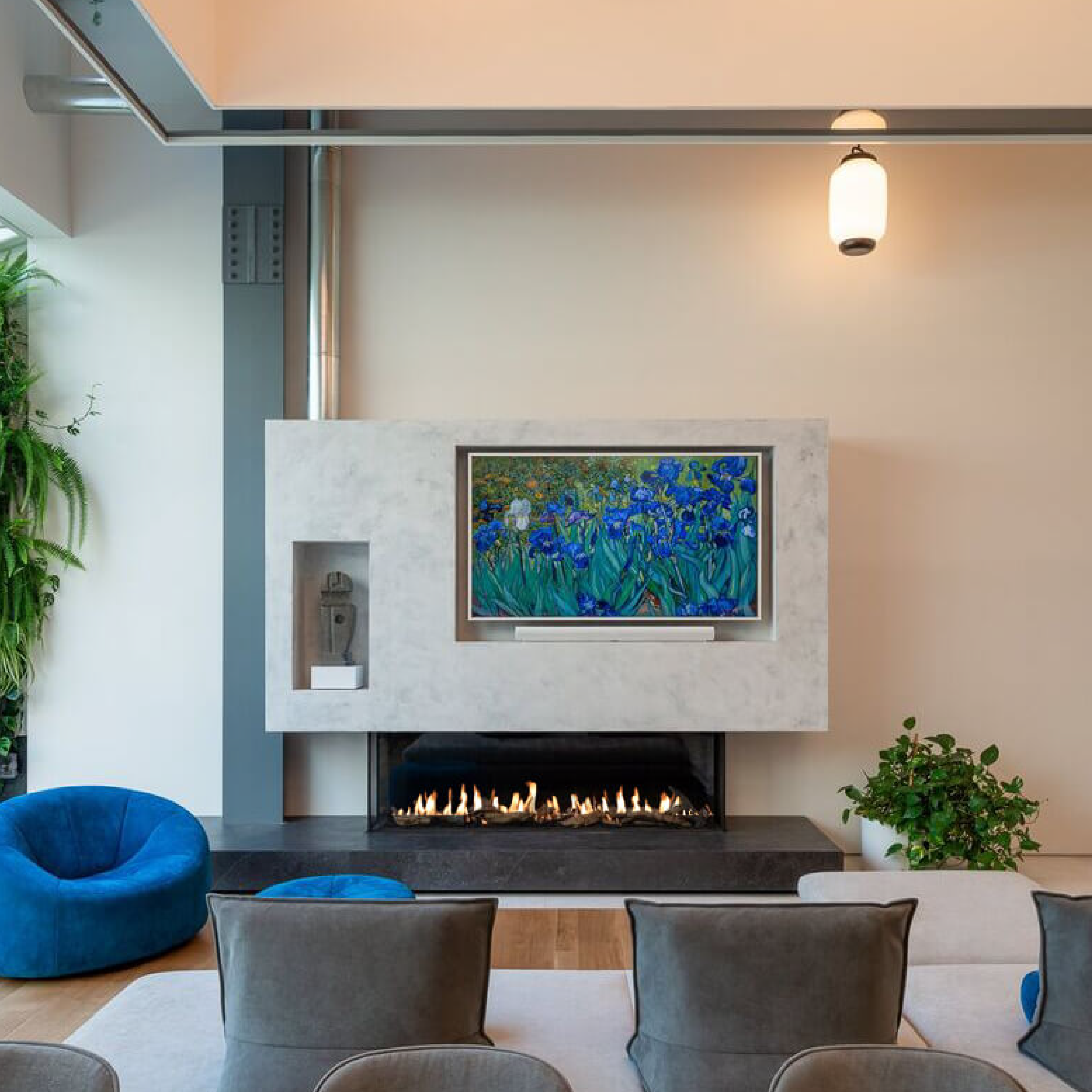 Double Corner 16" Regular Glass Height Fireplace