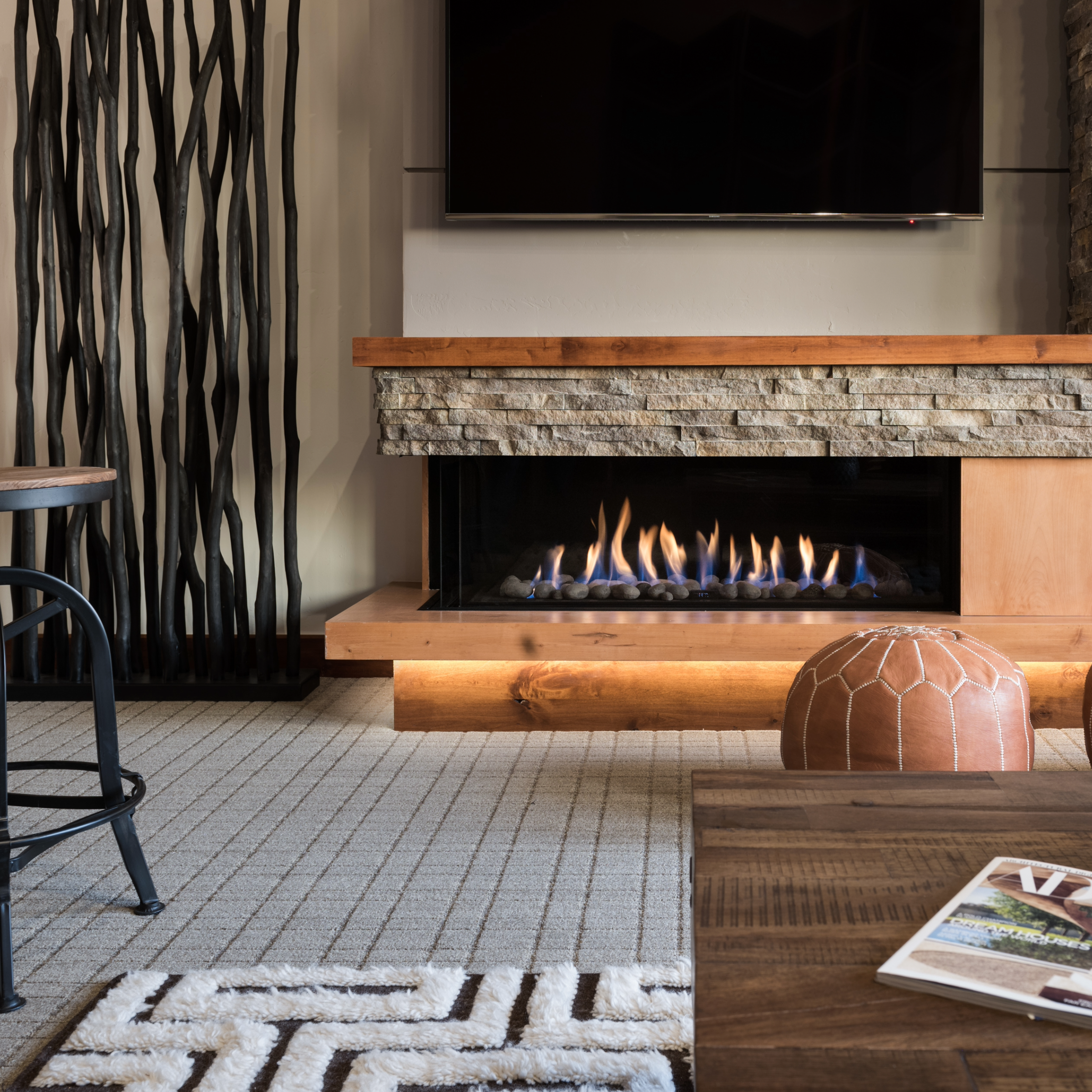 Left Side Corner Fireplace with Standard Burner and Protective Screen