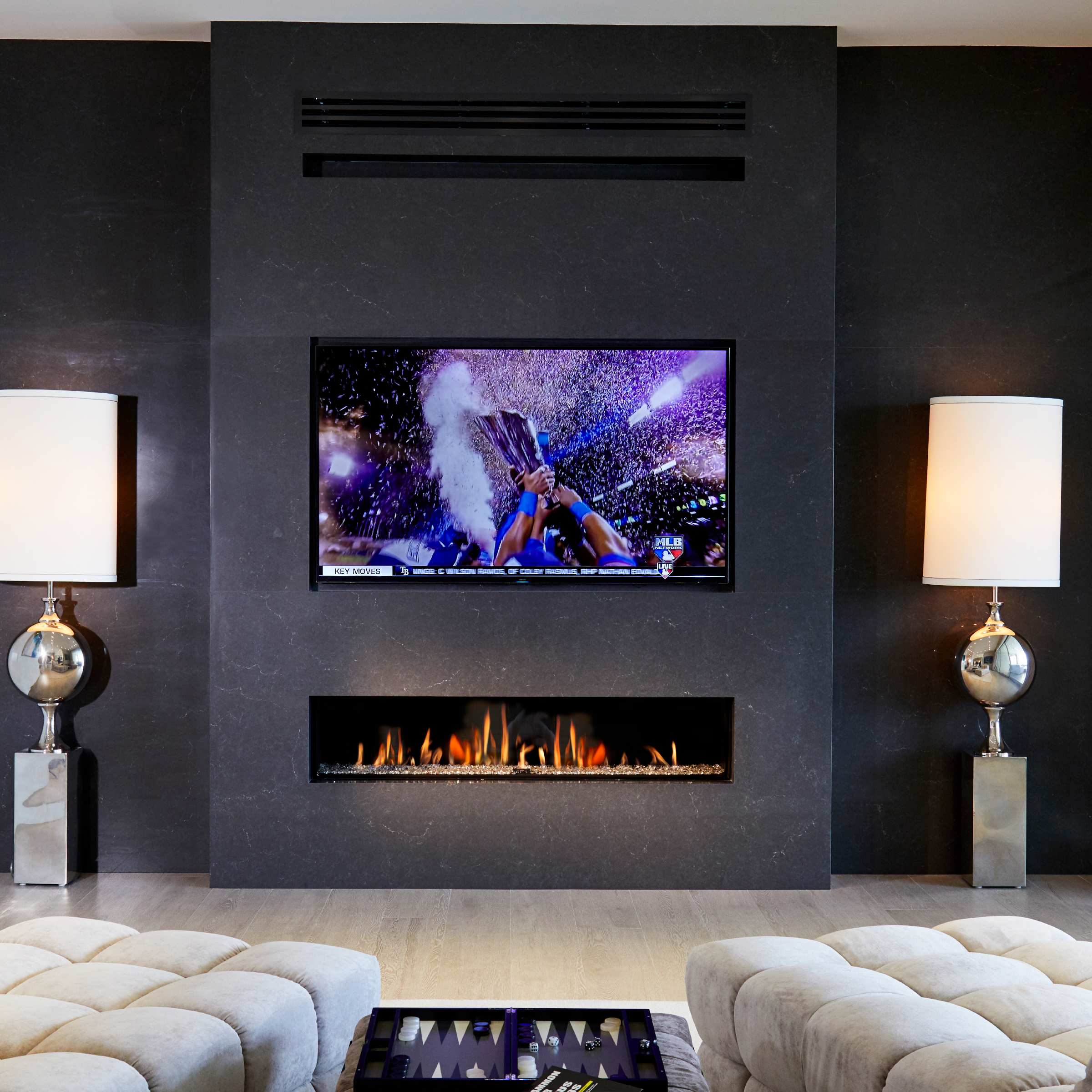 Front Facing Fireplace with Standard Burner and Double Glass