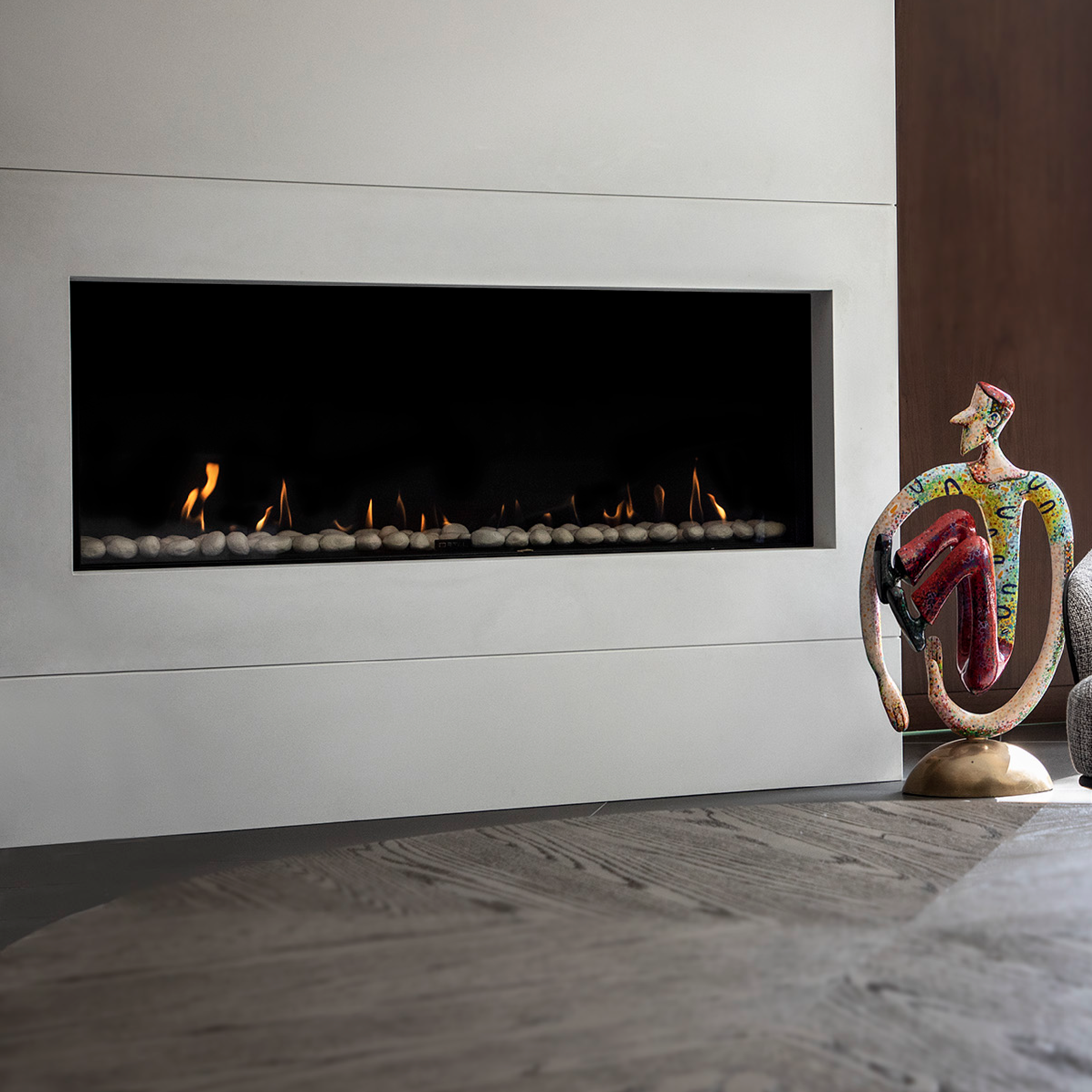 Front Facing Fireplace with Standard Burner and Double Glass
