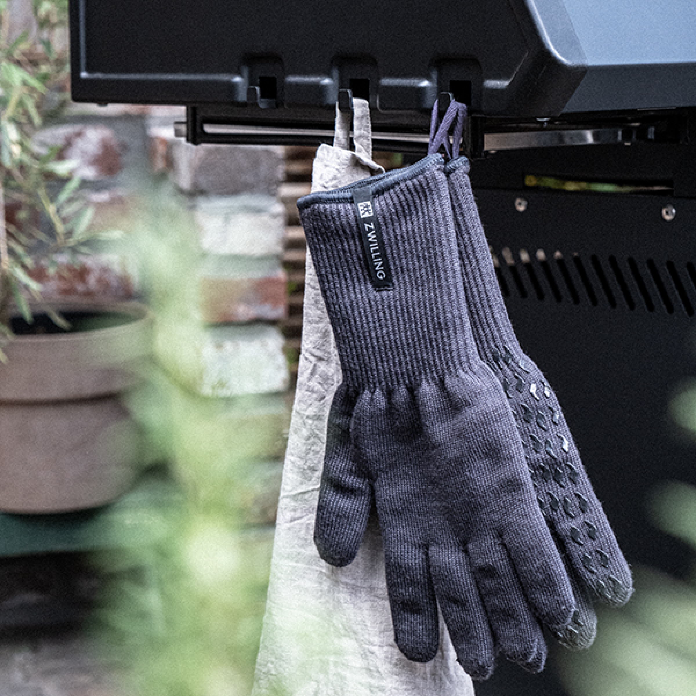 ZWILLING BBQ+ Protection Gloves, Pair